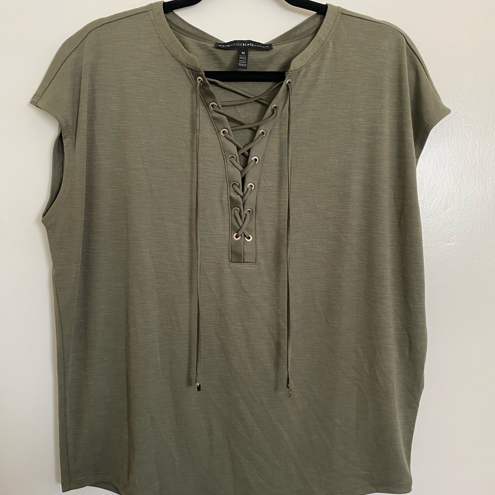 White House Black Market Khaki Lace-Up Tee size M